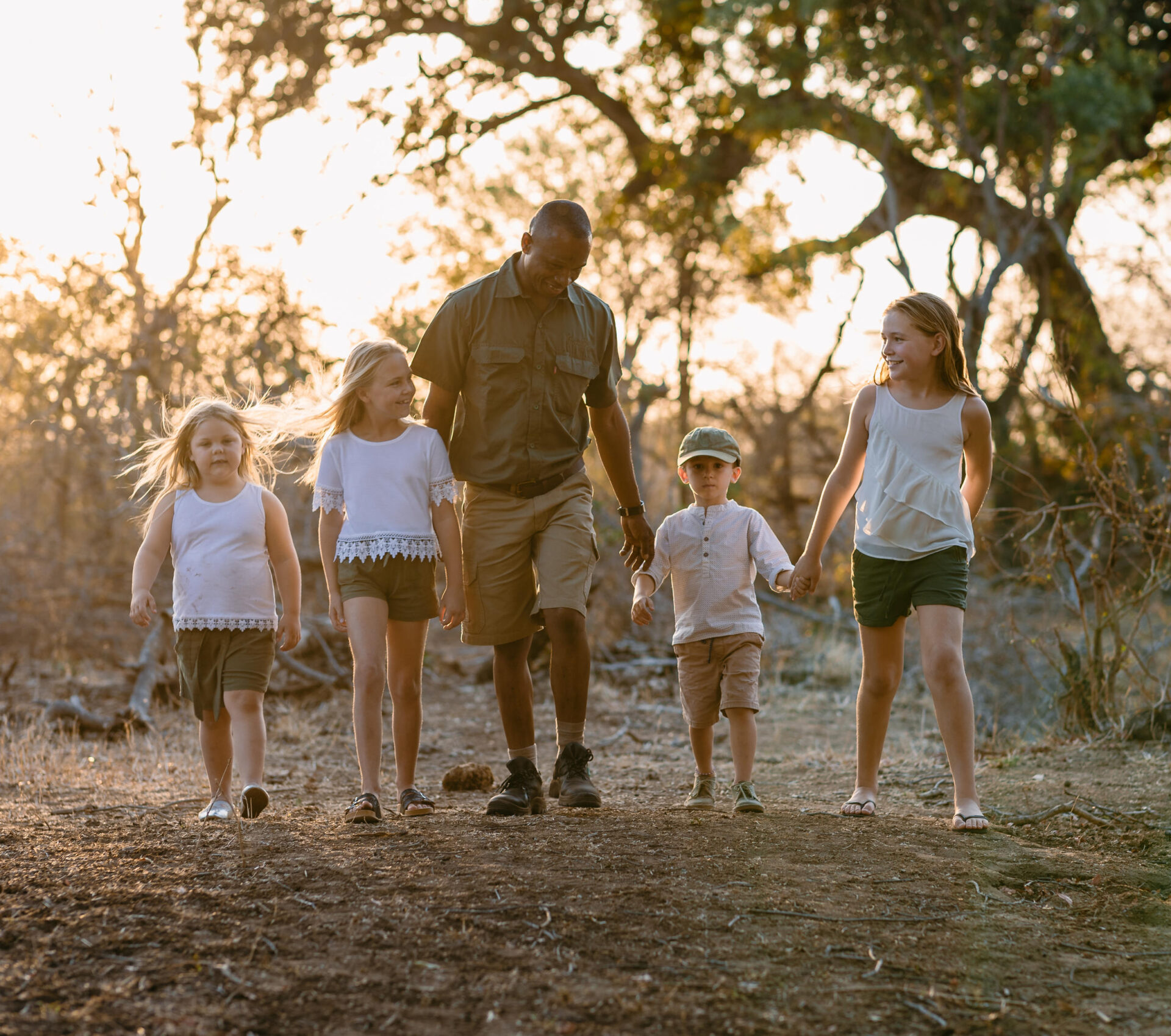 Family exploring South Africa, Kruger
